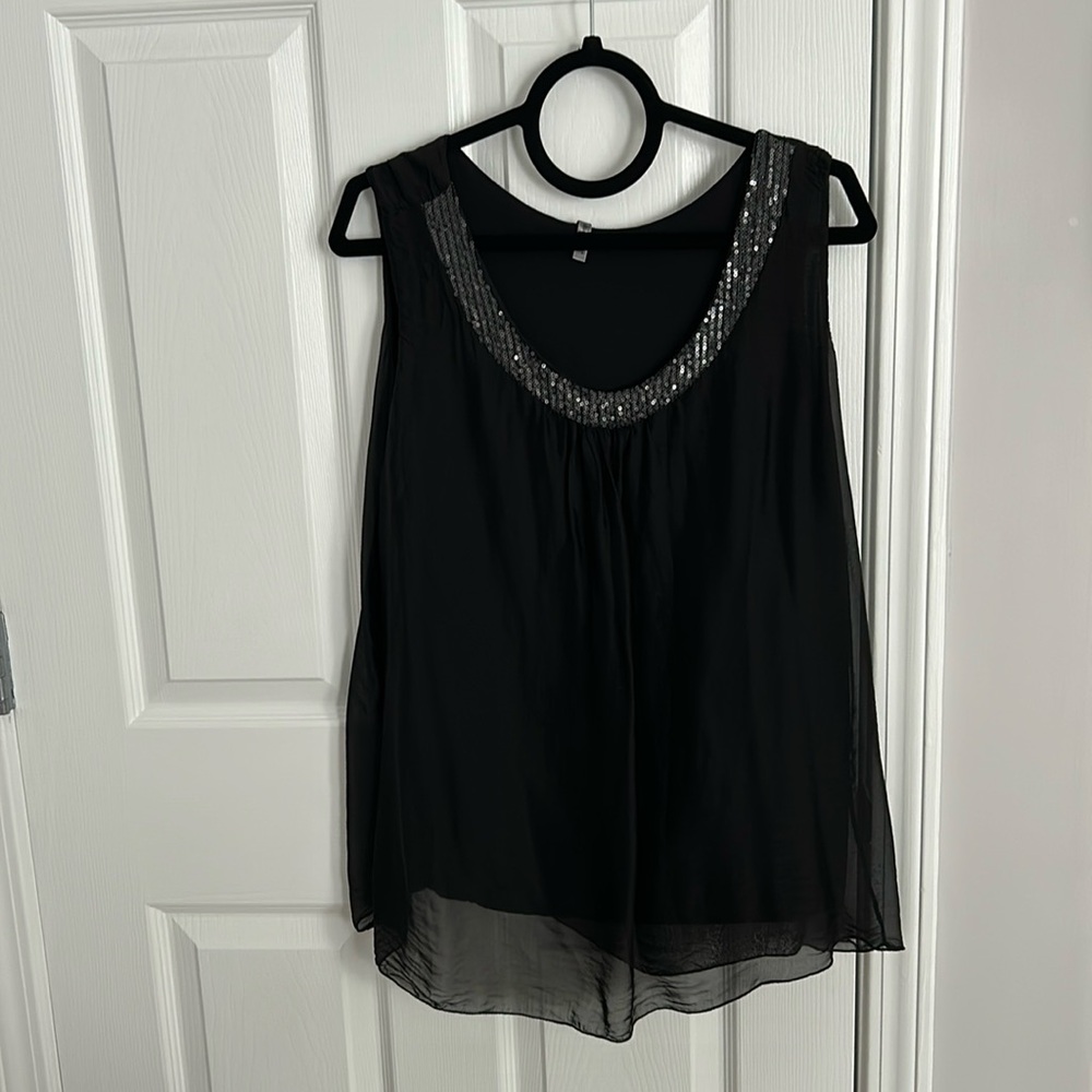 Skinny tees M/L tank top. tank with sheer top layer ruching detail sequin detail